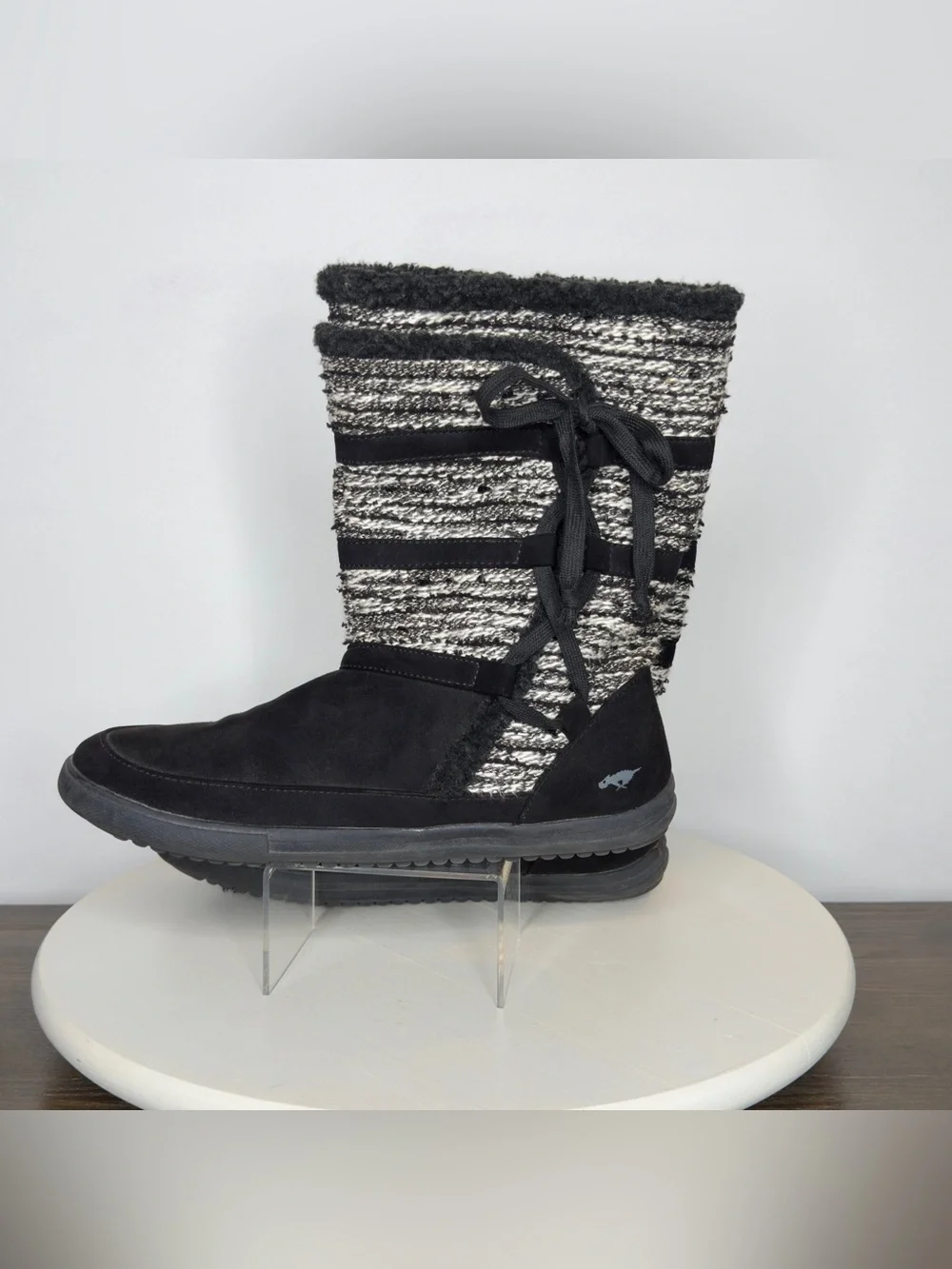 Rocket Dog Black & White Woven Boots - Size 10